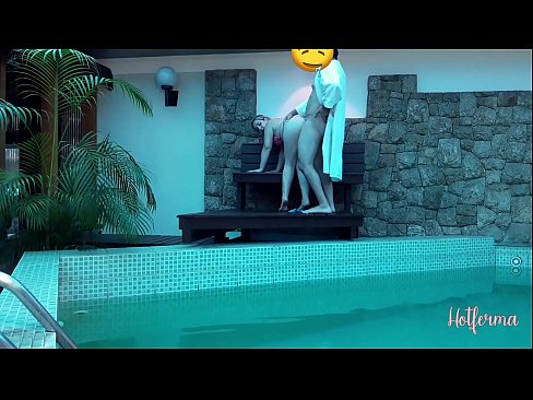❤️ A főnök meghívja a szobalányt a medencébe, de nem tud ellenállni egy forró ❤❌ Porno vk at hu.sexuria-net.ru
